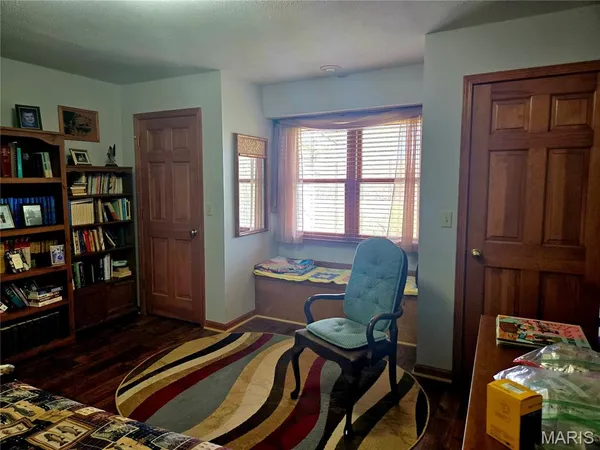 $315,000 | 909 Daytona Drive, Lebanon, MO 65536