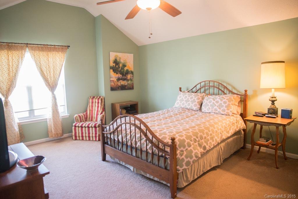 11127 Pointer Ridge Drive Charlotte, NC 28214 - Photo 15 of 24