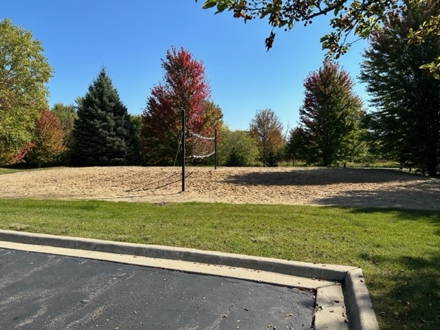 607 Waterford Road Elgin, IL 60124 - Photo 33 of 34 a view of a park with large trees
