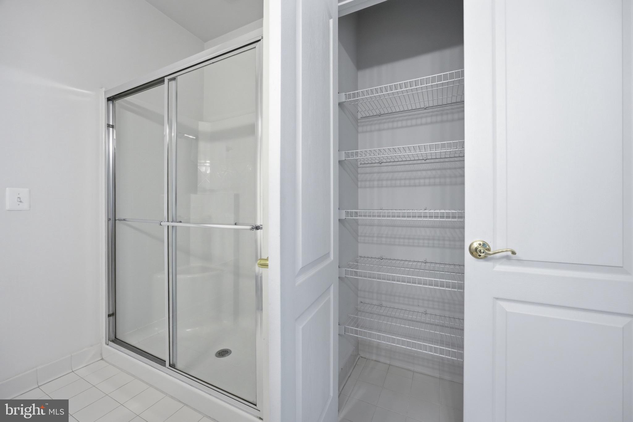 712 Emerald Way, Unit 3 Odenton, MD 21113 - Photo 17 of 39 Walk in shower