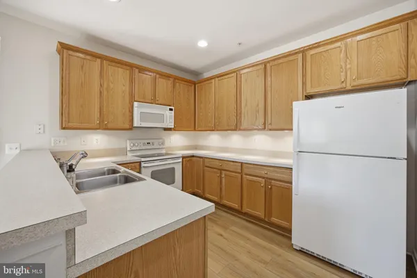 $525,000 | 712 Emerald Way, Unit 3, Odenton, MD 21113