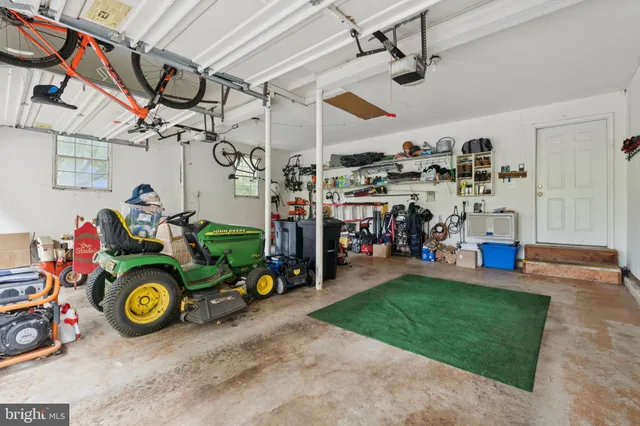 $814,000 | 4103 Ravenhurst Circle, Glen Arm, MD 21057