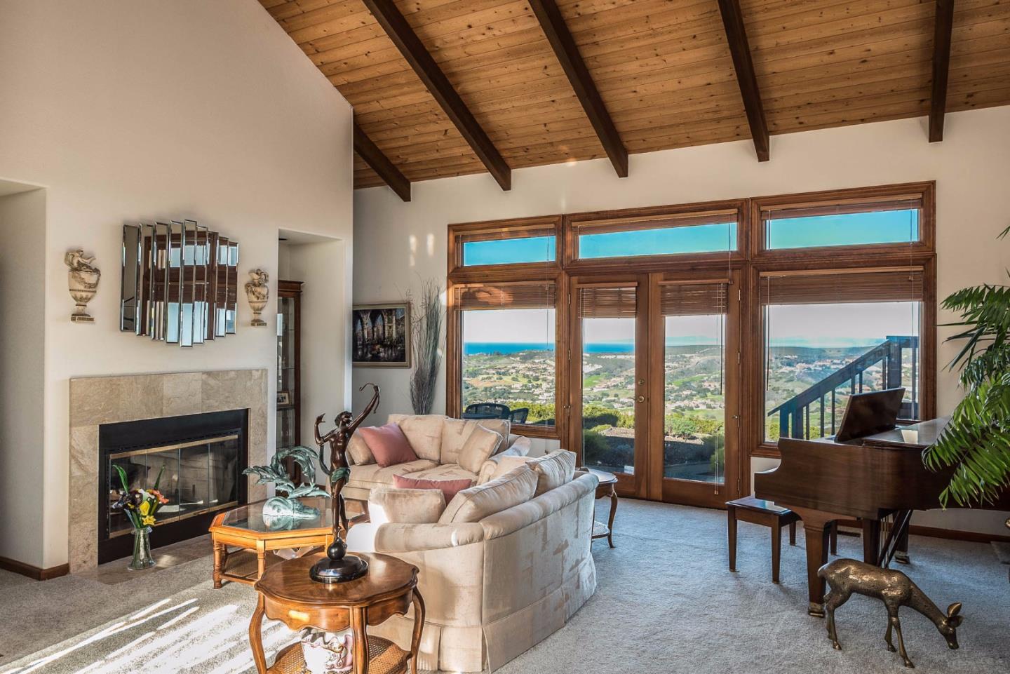 11571 Spur Road Monterey, CA 93940 - Photo 14 of 46 Gallery Image 14