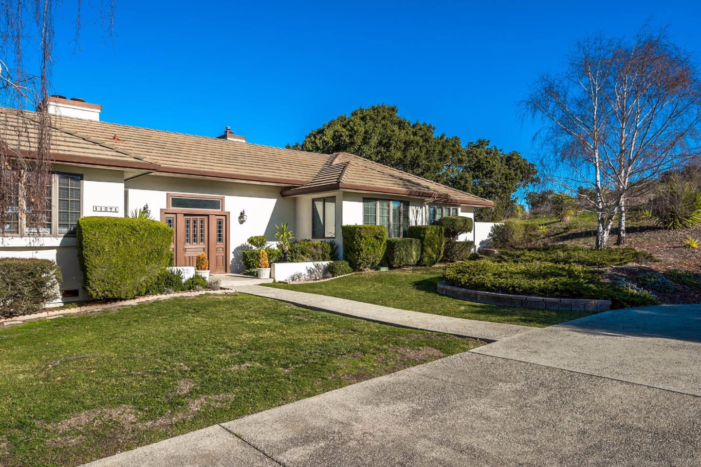 11571 Spur Road Monterey, CA 93940 - Photo 3 of 46 Gallery Image 3