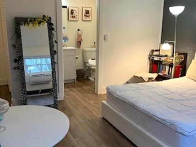 1900 Green Bay Road, Unit J Highland Park, IL 60035 - Photo 15 of 24