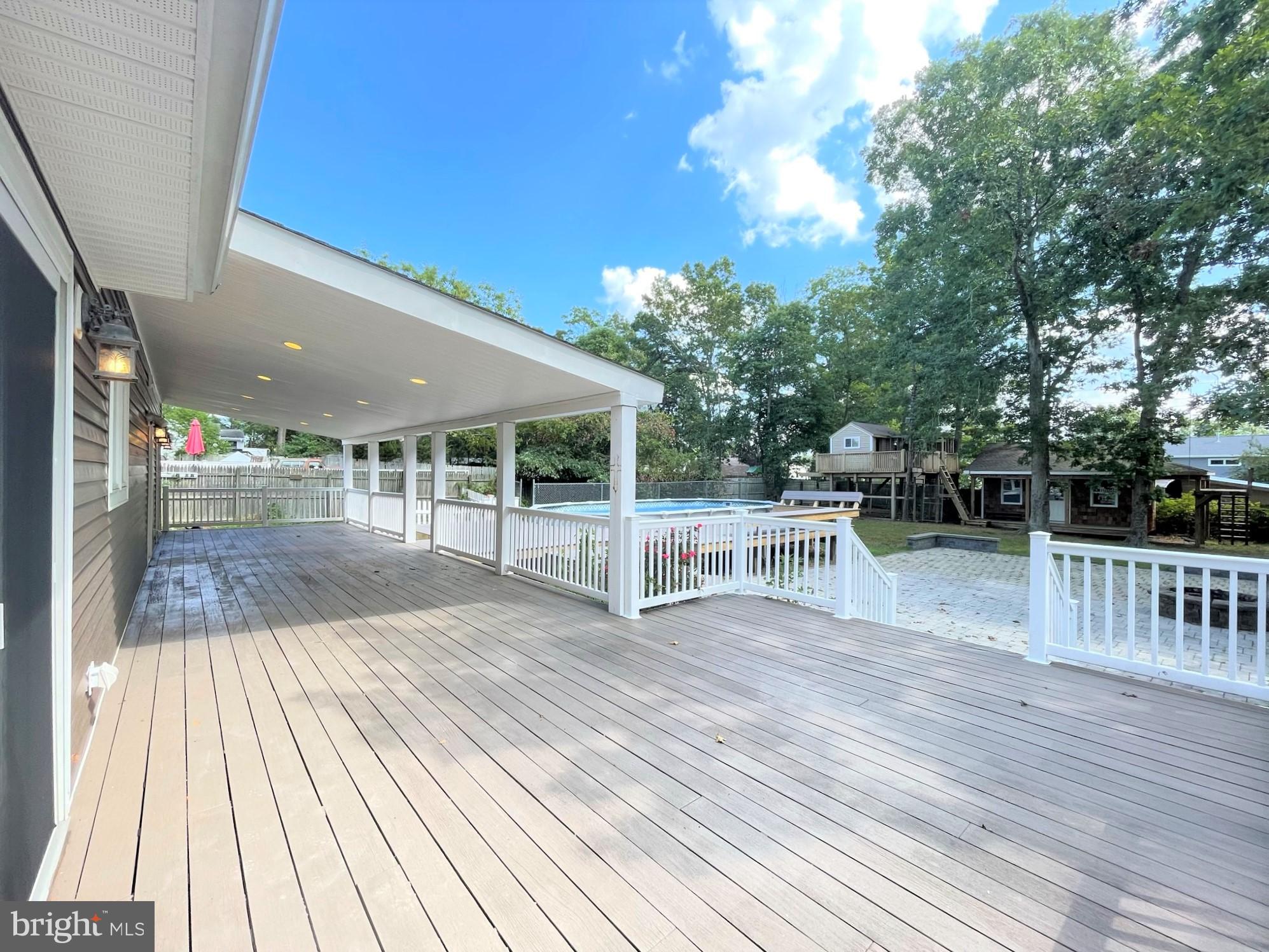 141 Leeward Road Manahawkin, NJ 08050 - Photo 41 of 48 Back