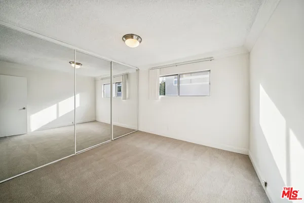 $2,650 | 7548 Hampton Avenue, Unit 205, West Hollywood, CA 90046