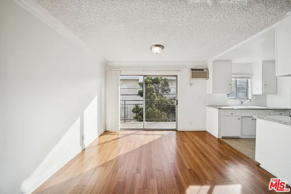 $2,650 | 7548 Hampton Avenue, Unit 205, West Hollywood, CA 90046