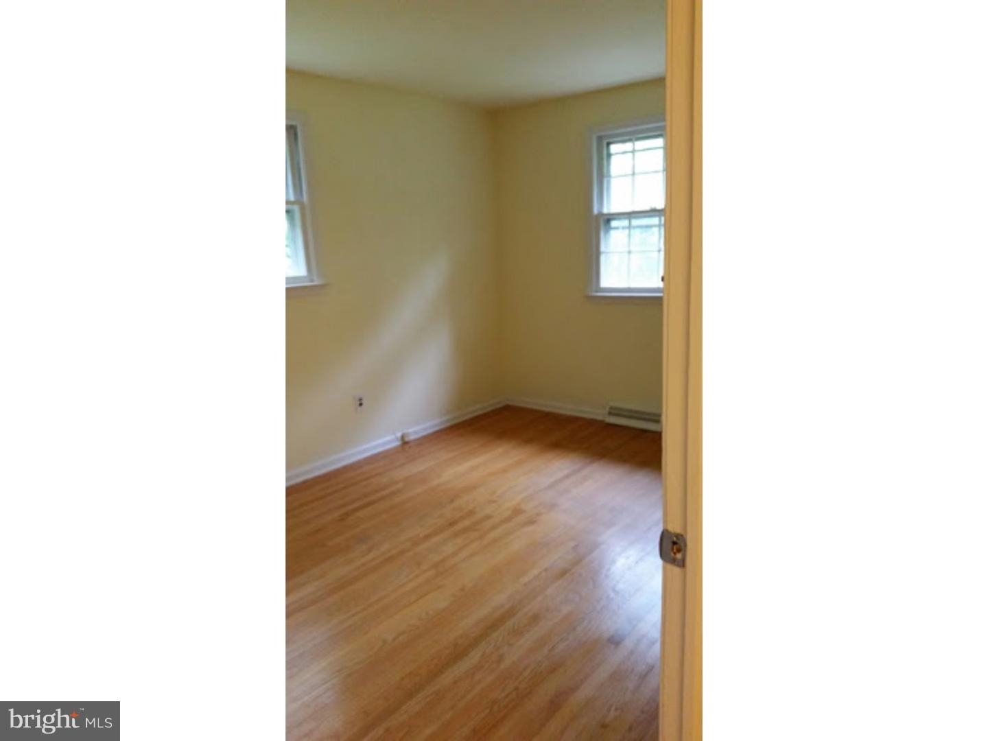 99 Mannington Yorktown Road Mannington, NJ 08098 - Photo 5 of 8