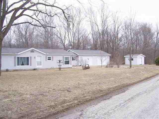 275 S West W County Road Larwill, IN 46701 - Photo 2 of 16 Gallery Image 2