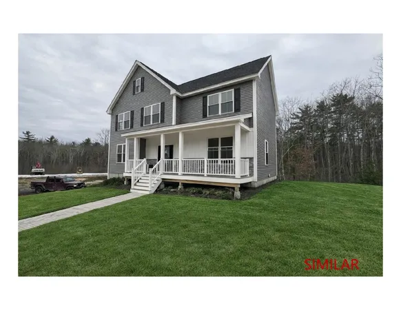 $849,900 | 325 Emerson Avenue, Hampstead, NH 03841