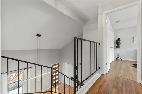 $495,000 | 208 Skyloop Drive, Austin, TX 78745