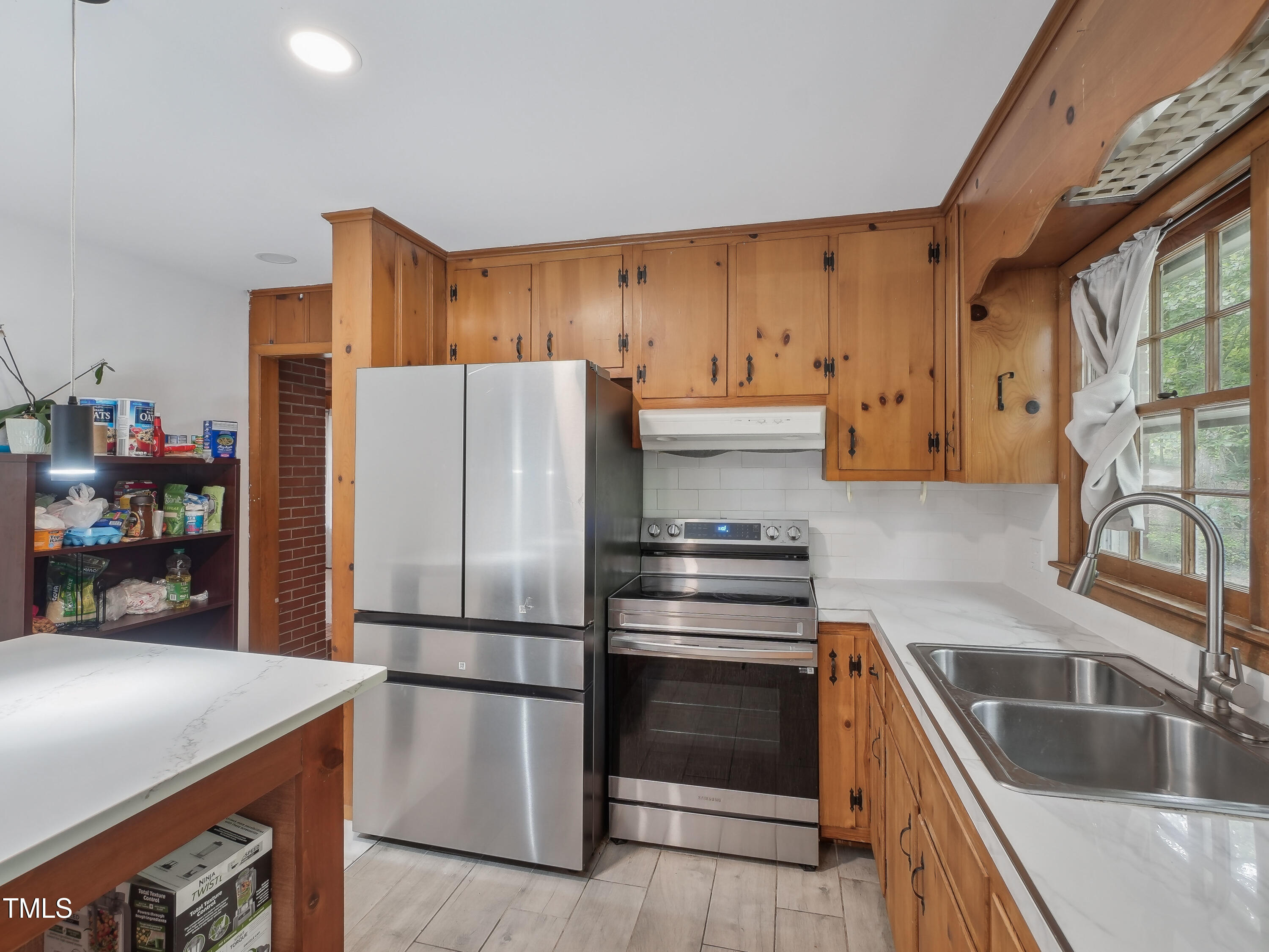 3806 Sue Lane Raleigh, NC 27604 - Photo 9 of 21 13-print-Sue Ln-1604-013