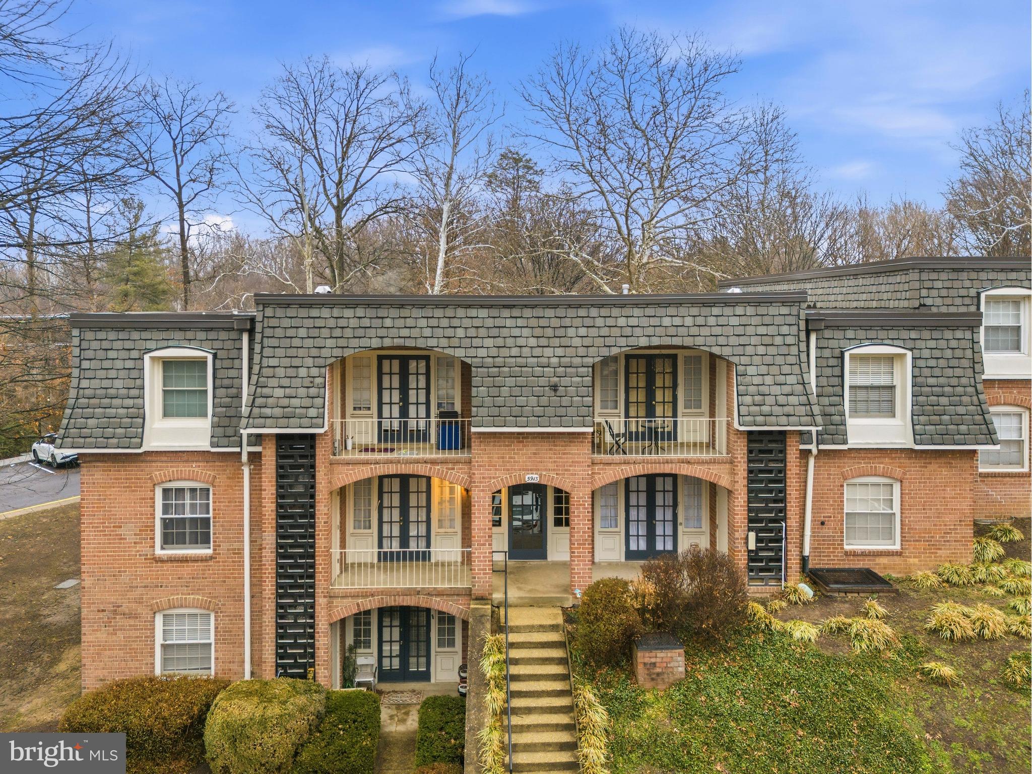 5913 Prince James Drive, Unit J Springfield, VA 22152 - Photo 2 of 33 front view of a house