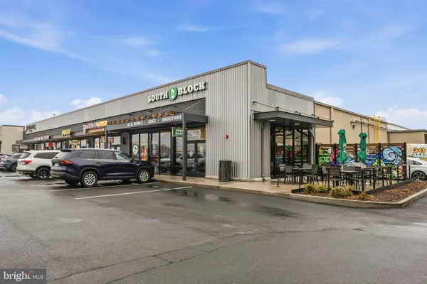 $249,900 | 5913 Prince James Drive, Unit J, Springfield, VA 22152