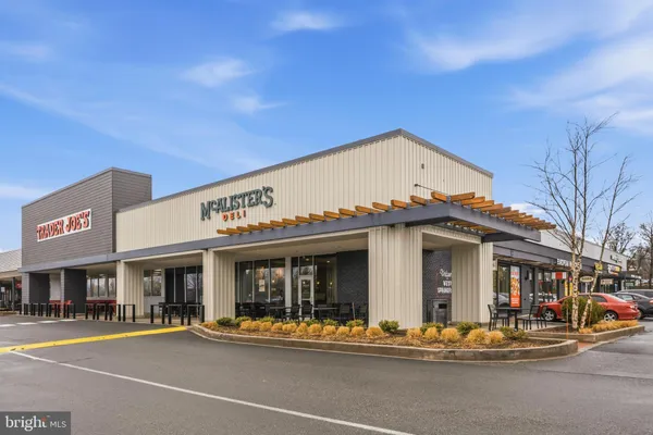 $249,900 | 5913 Prince James Drive, Unit J, Springfield, VA 22152