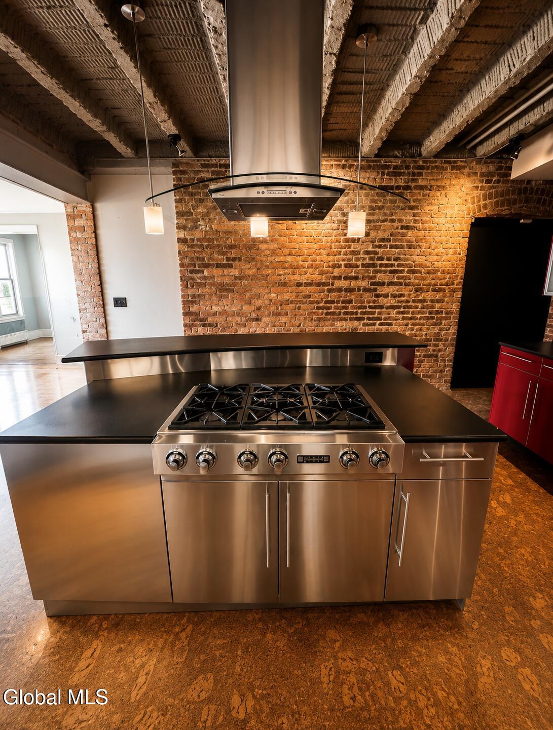 352 State Street, Unit 6A Albany, NY 12210 - Photo 5 of 22 5