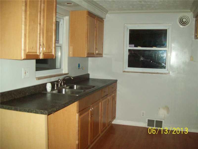116 Hazel Road Penn Hills, PA 15235 - Photo 2 of 10 Kitchen.