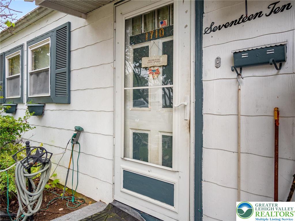 1710 North Boulevard Bethlehem, PA 18017 - Photo 16 of 45