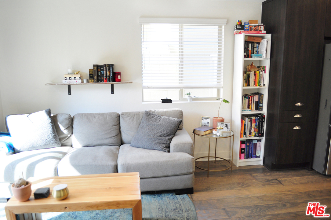 2970 Ripple Place, Unit 101 Los Angeles, CA 90039 - Photo 6 of 24