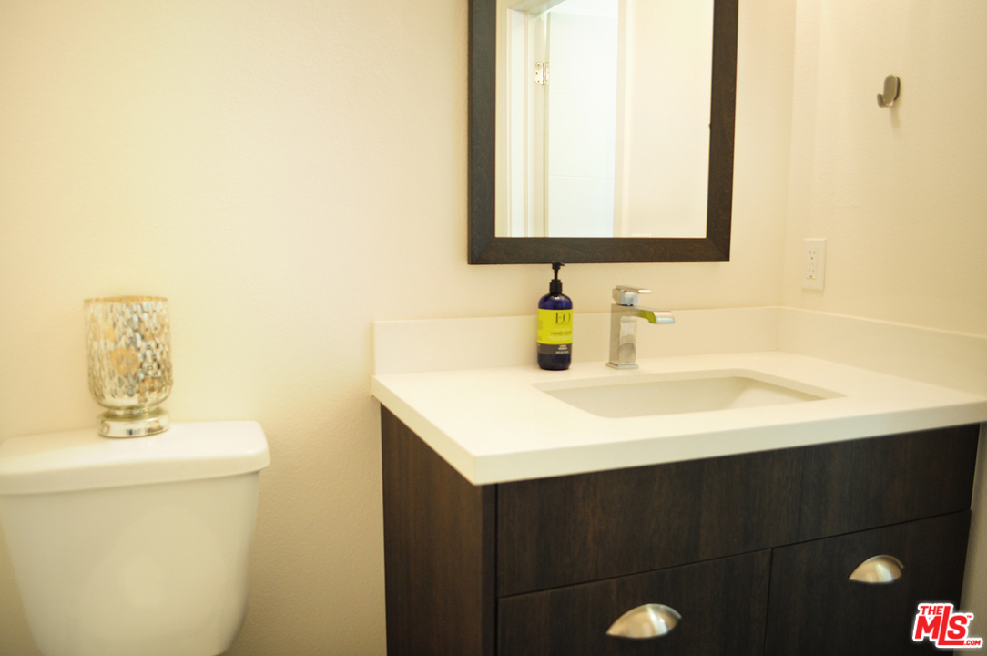 2970 Ripple Place, Unit 101 Los Angeles, CA 90039 - Photo 9 of 24