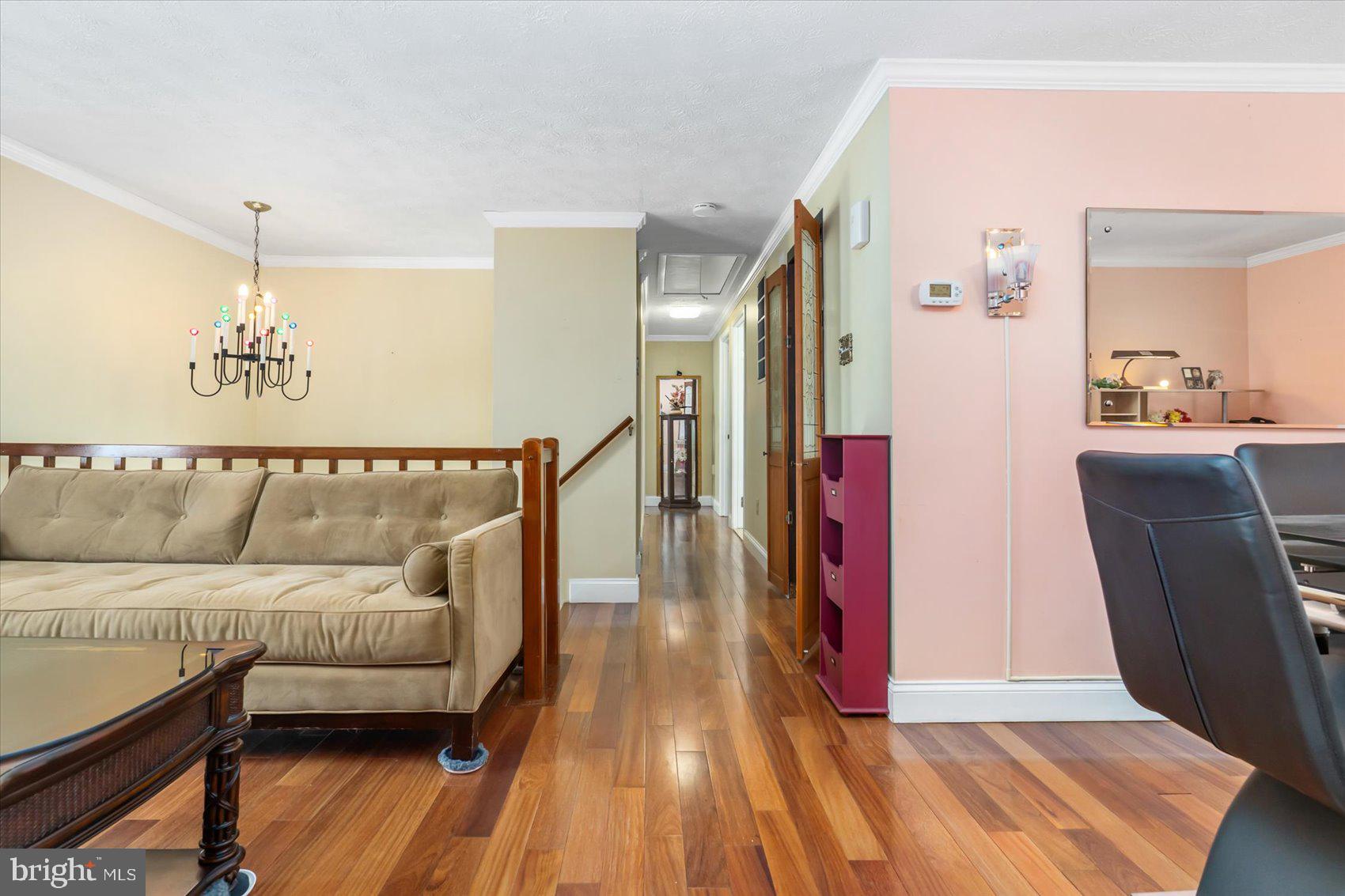 8524 Woodfall Road Nottingham, MD 21236 - Photo 5 of 39 Living Room