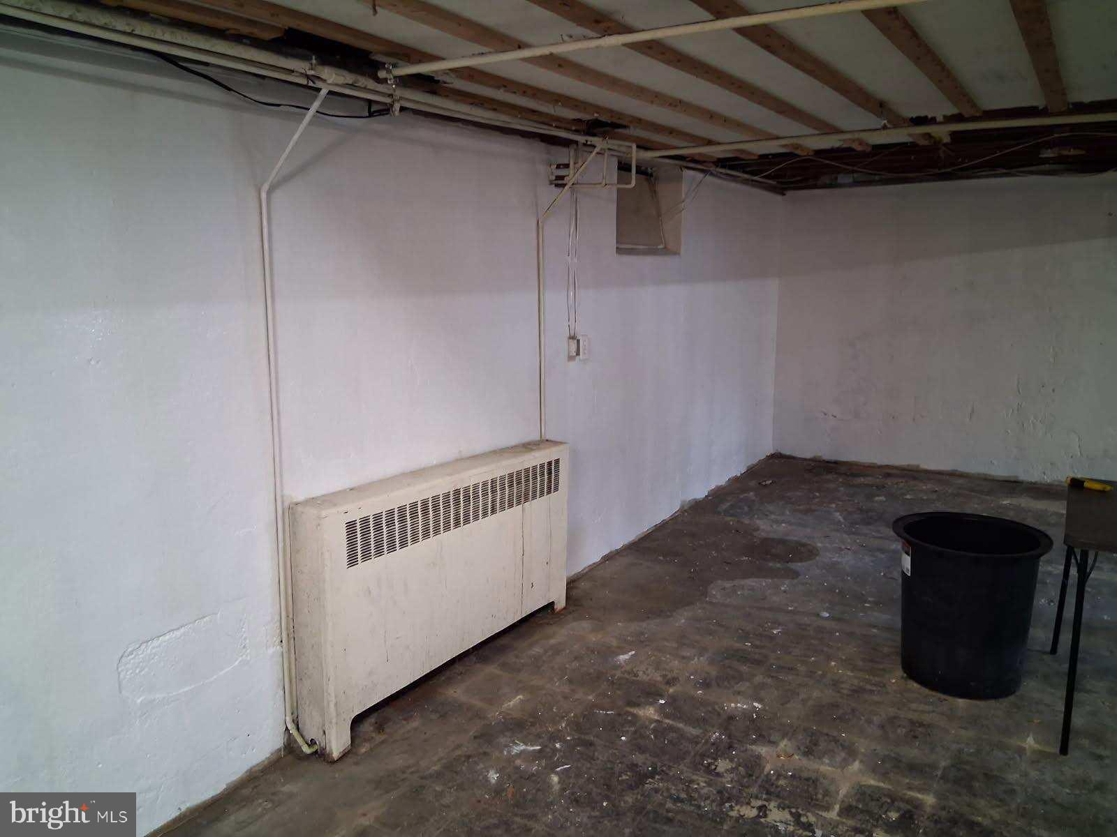 220 Franklin Road Glassboro, NJ 08028 - Photo 33 of 40 a view of a room with an empty space