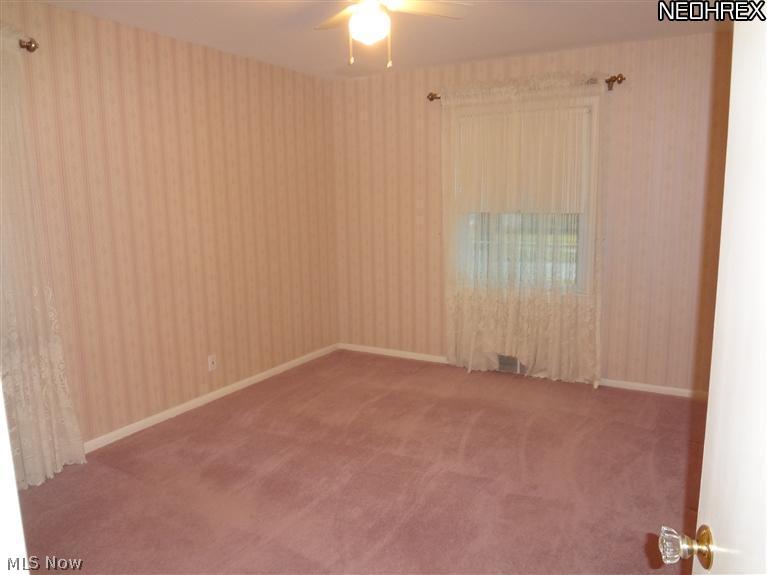 1315 Haverston Road Lyndhurst, OH 44124 - Photo 8 of 15 Bedrm #2
