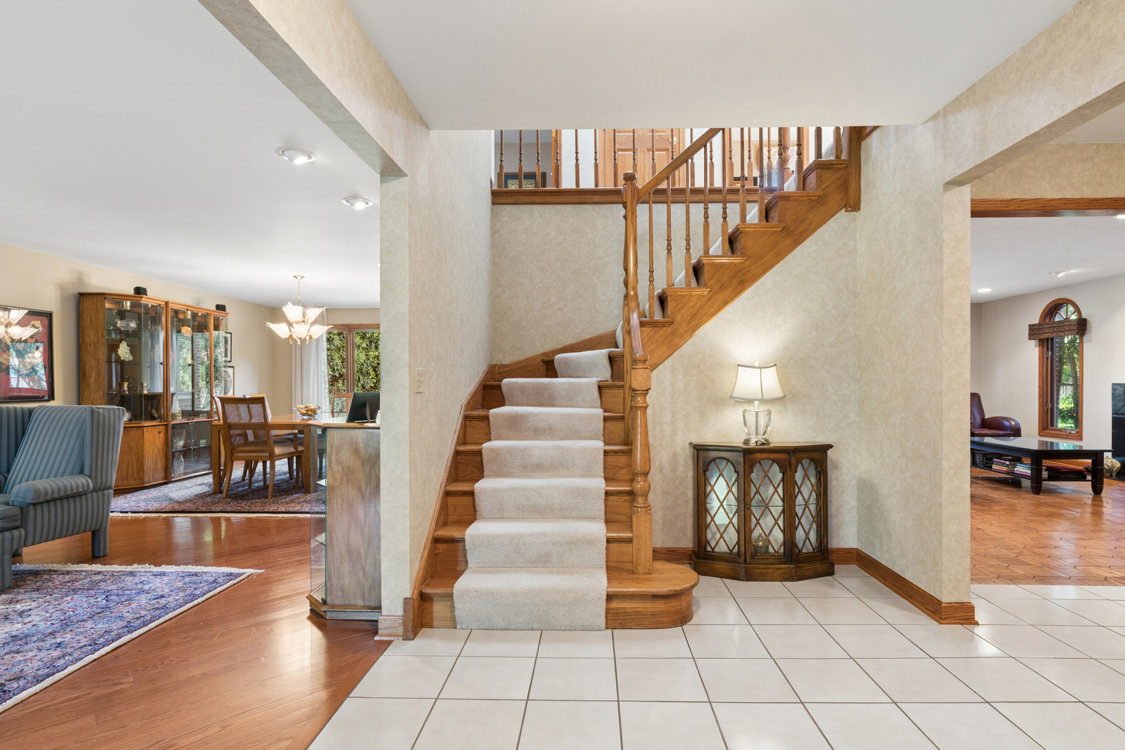 2208 Milton Avenue Park Ridge, IL 60068 - Photo 3 of 39 Gallery Image 3
