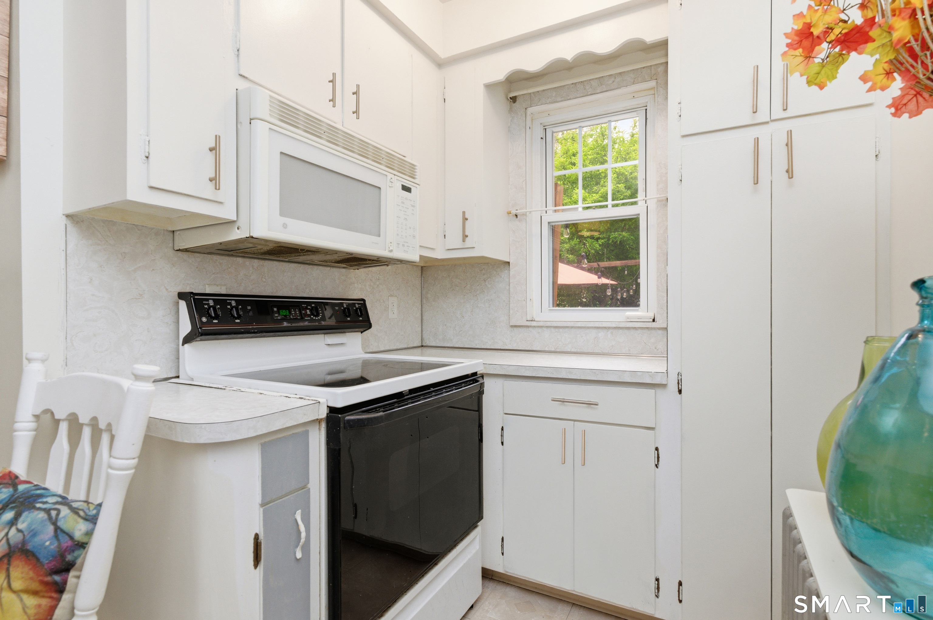 62 Fennbrook Road West Hartford, CT 06119 - Photo 16 of 39