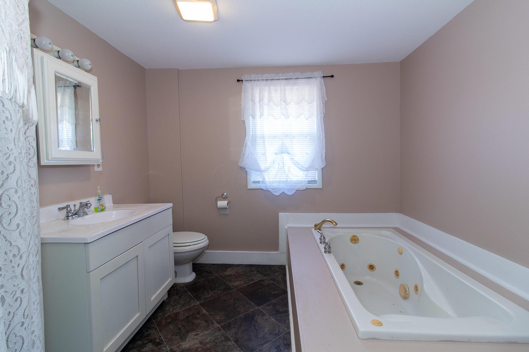 1012 Bernhard Road Columbus, OH 43227 - Photo 32 of 42 Gallery Image 32