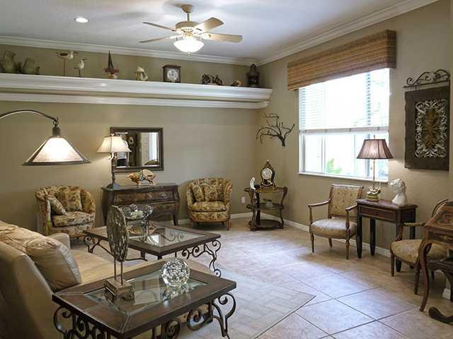 17041 Southwest 49th Street Southwest Ranches, FL 33331 - Photo 17 of 24 Living Room