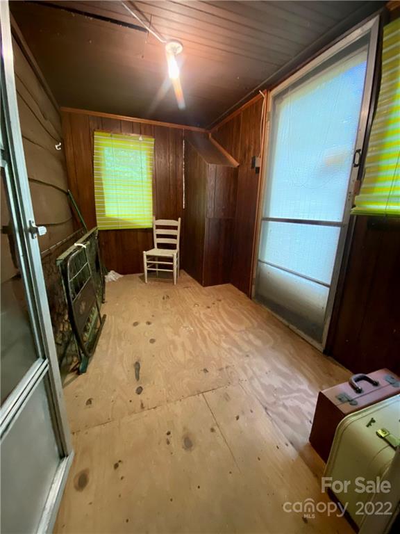 8247 Joe Poore Road Newland, NC 28657 - Photo 27 of 27 Gallery Image 27