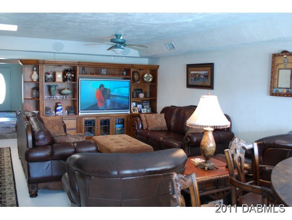 145 Reef Road South Daytona, FL 32119 - Photo 11 of 24 Additional Photo