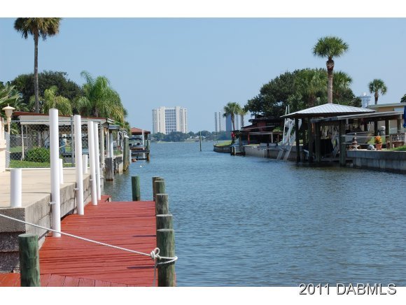 145 Reef Road South Daytona, FL 32119 - Photo 3 of 24 Additional Photo