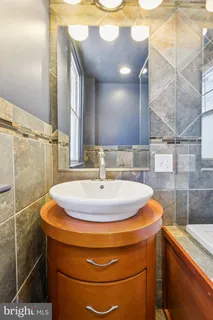 $575,000 | 425 East Durham Street, Philadelphia, PA 19119