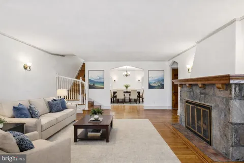 $575,000 | 425 East Durham Street, Philadelphia, PA 19119