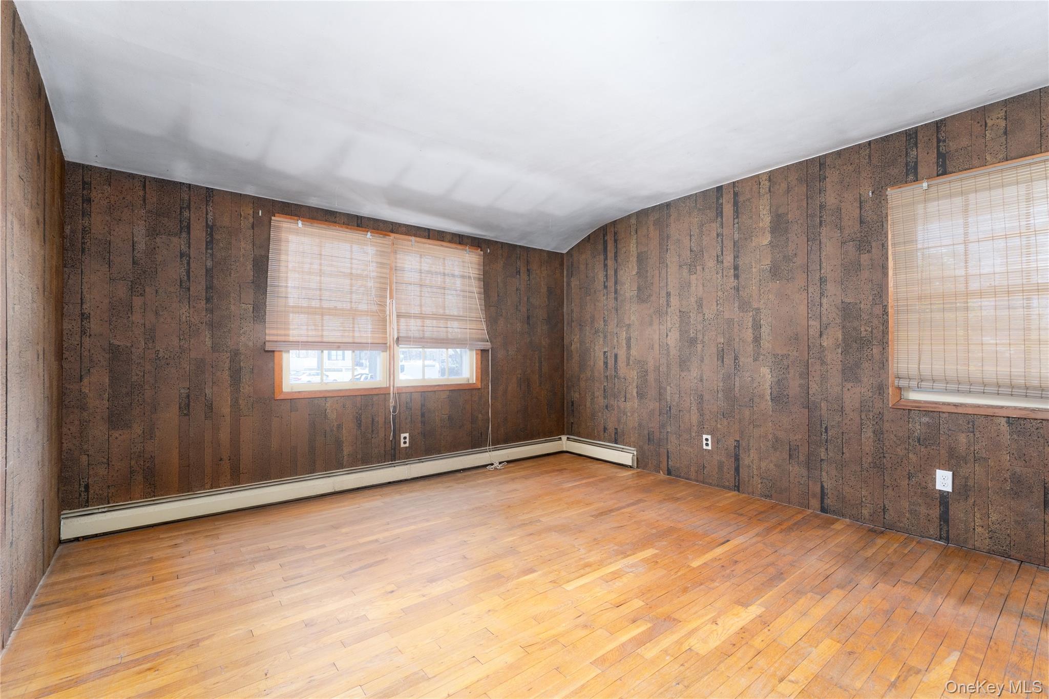 52 Woodbury Road Farmingville, NY 11738 - Photo 13 of 25