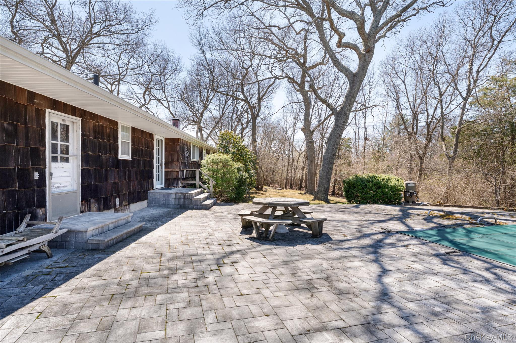 52 Woodbury Road Farmingville, NY 11738 - Photo 20 of 25 Paver paio