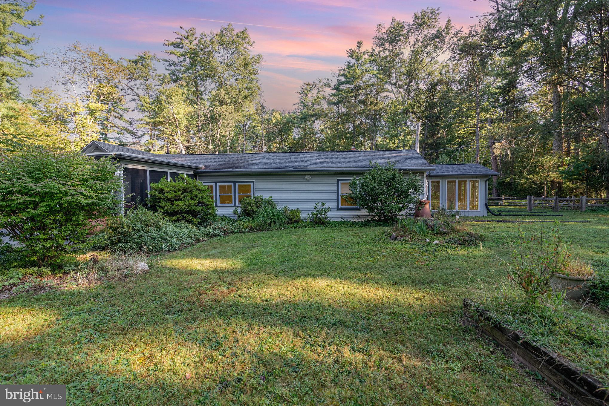 1649 Mountain Road Harrisburg, PA 17112 - Photo 26 of 42