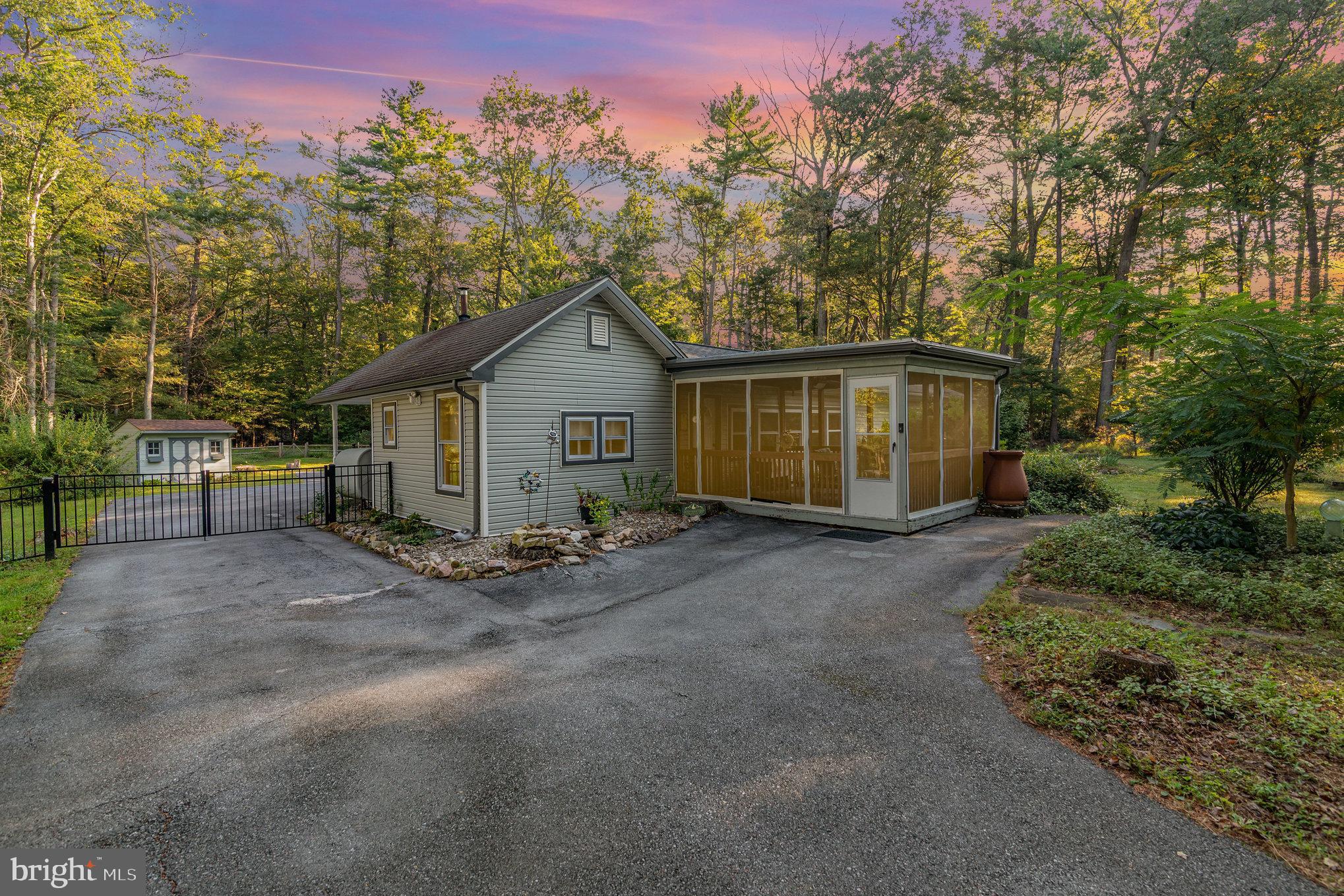 1649 Mountain Road Harrisburg, PA 17112 - Photo 27 of 42