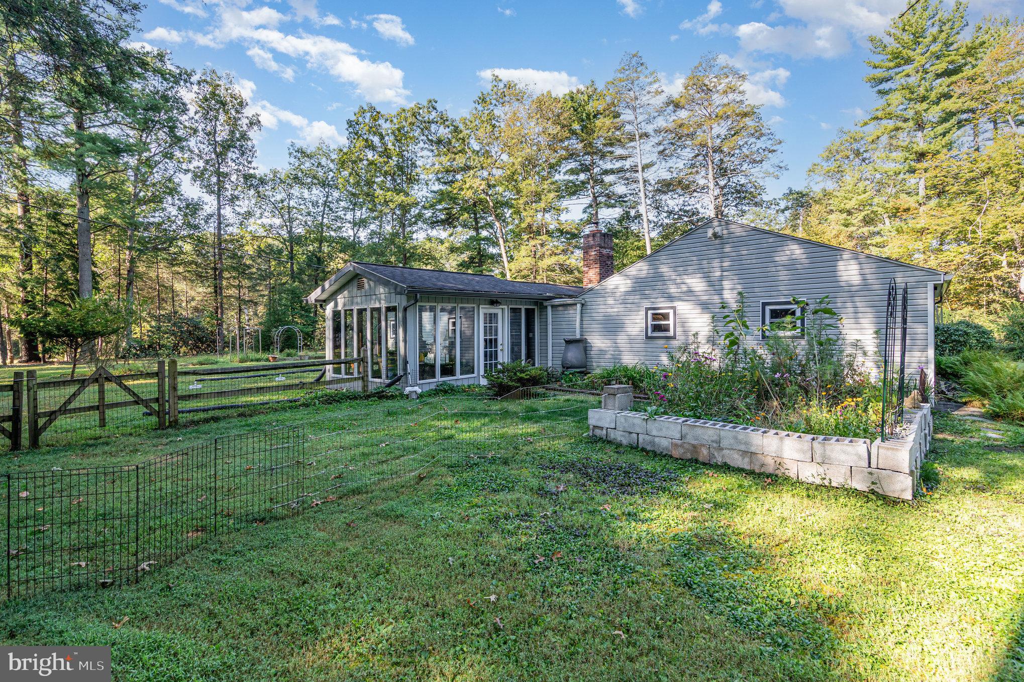 1649 Mountain Road Harrisburg, PA 17112 - Photo 35 of 42