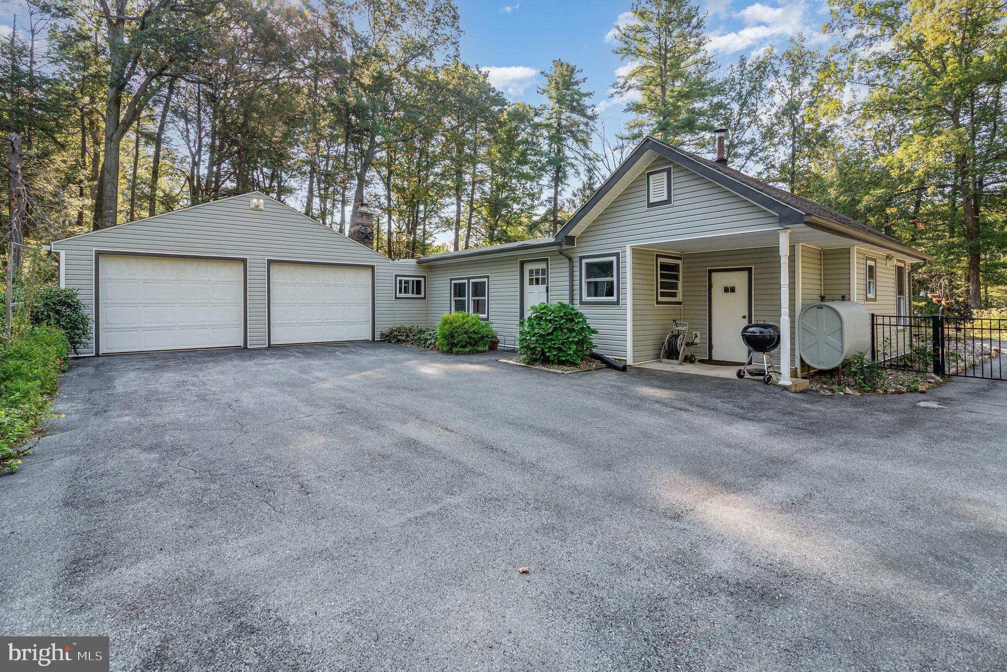 1649 Mountain Road Harrisburg, PA 17112 - Photo 37 of 42