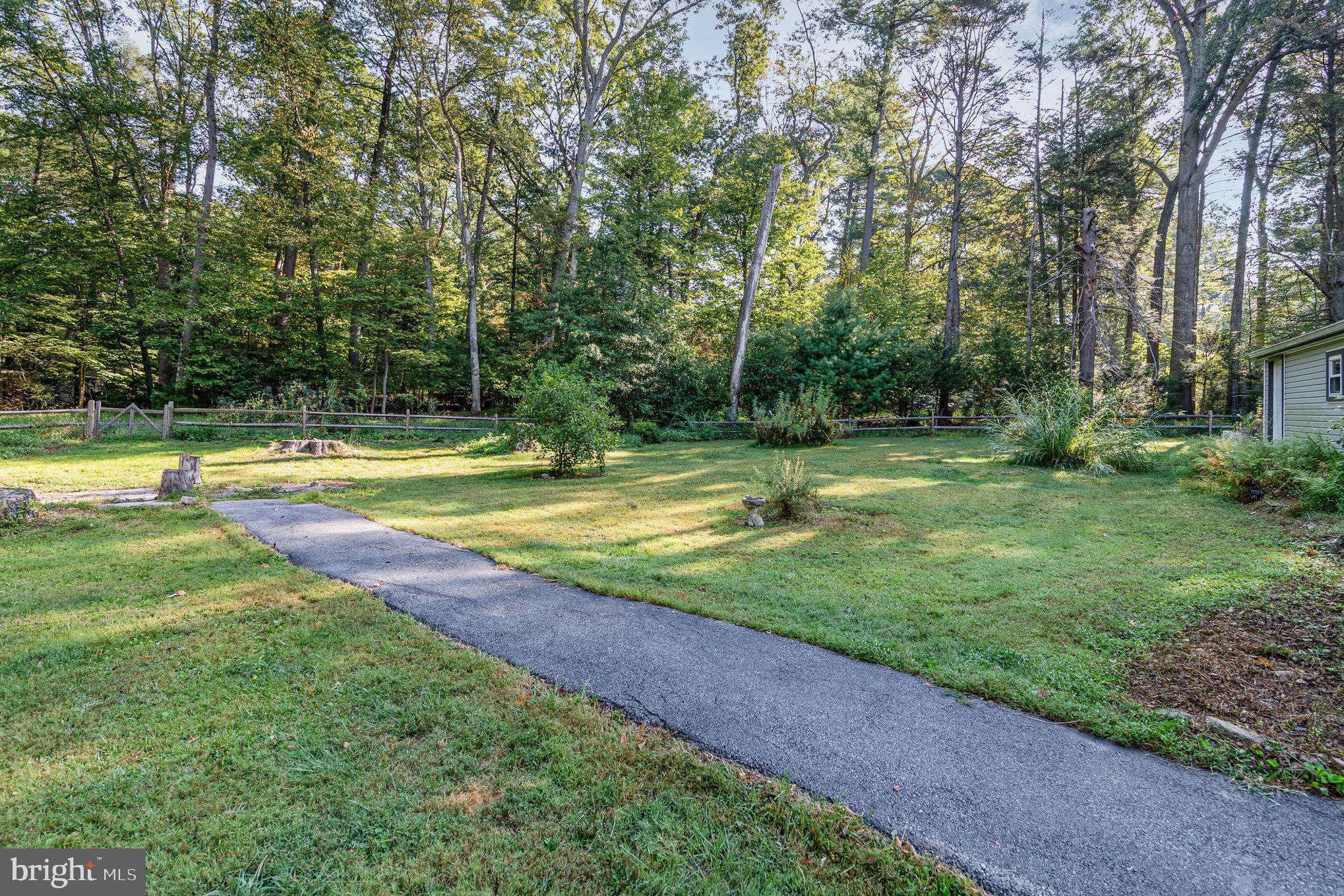 1649 Mountain Road Harrisburg, PA 17112 - Photo 40 of 42