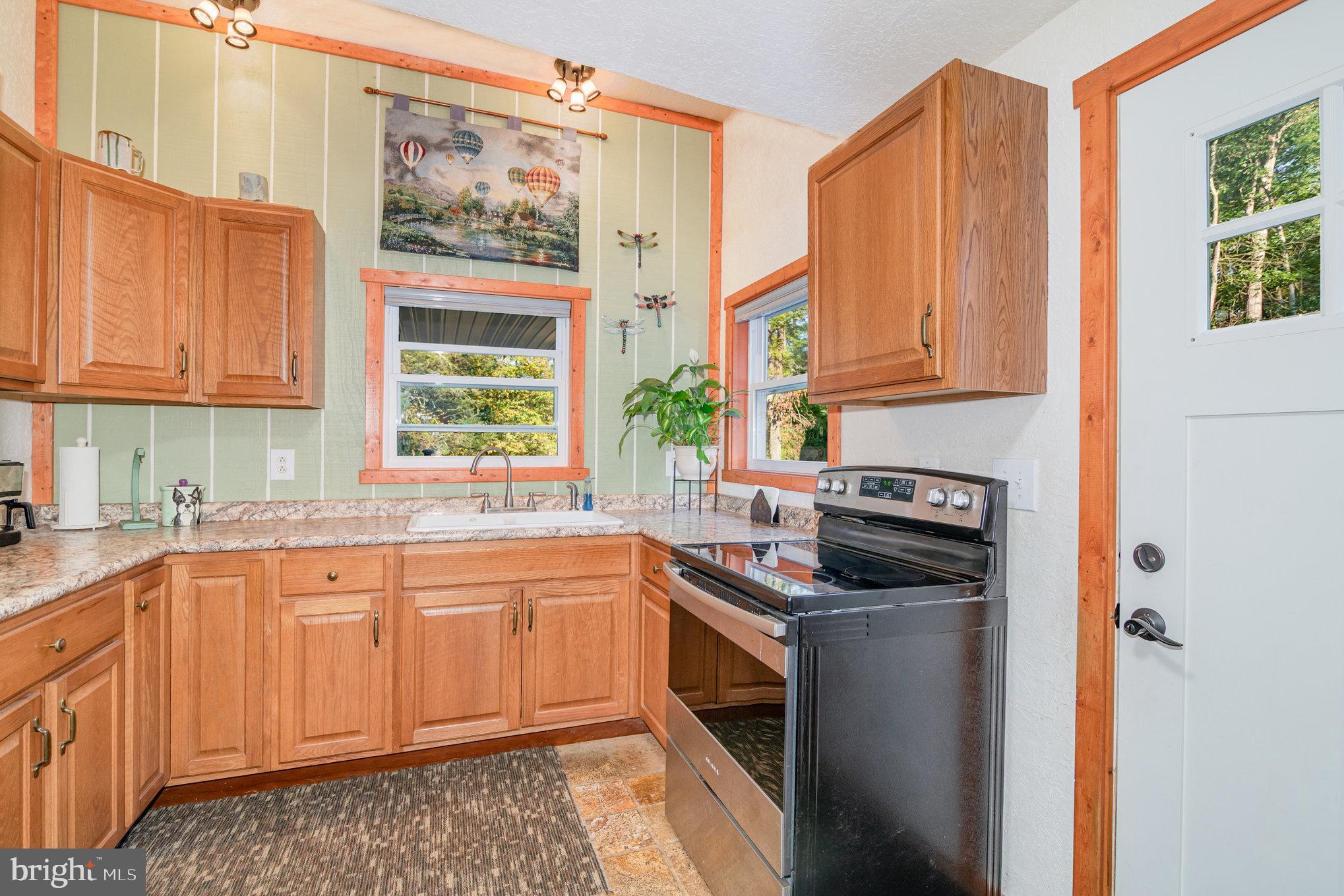 1649 Mountain Road Harrisburg, PA 17112 - Photo 10 of 42