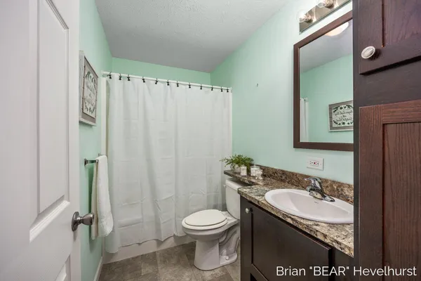 $214,900 | 11467 Sundrop Circle, Allendale, MI 49401