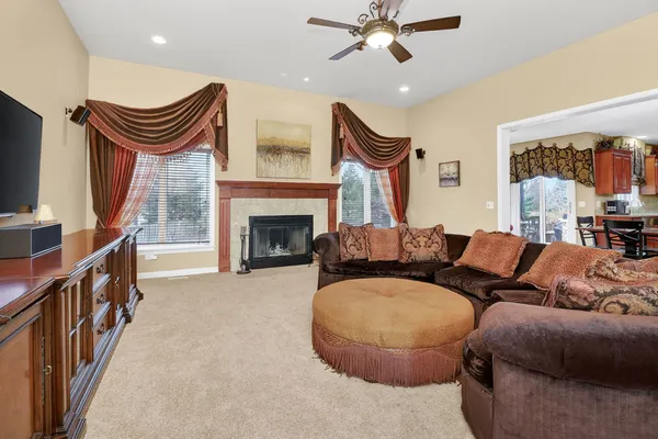 $1,300,000 | 1 Crenshaw Court, Bolingbrook, IL 60490