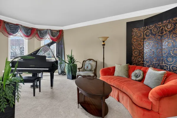 $1,300,000 | 1 Crenshaw Court, Bolingbrook, IL 60490