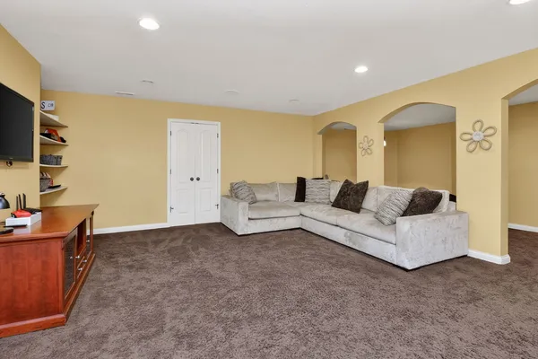 $1,199,000 | 1 Crenshaw Court, Bolingbrook, IL 60490