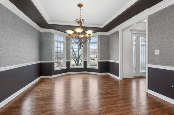 $1,199,000 | 1 Crenshaw Court, Bolingbrook, IL 60490